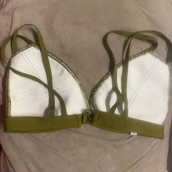 Nwt green pants set - Picture 3 of 6